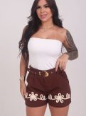 short bordado alfaiataria marrom