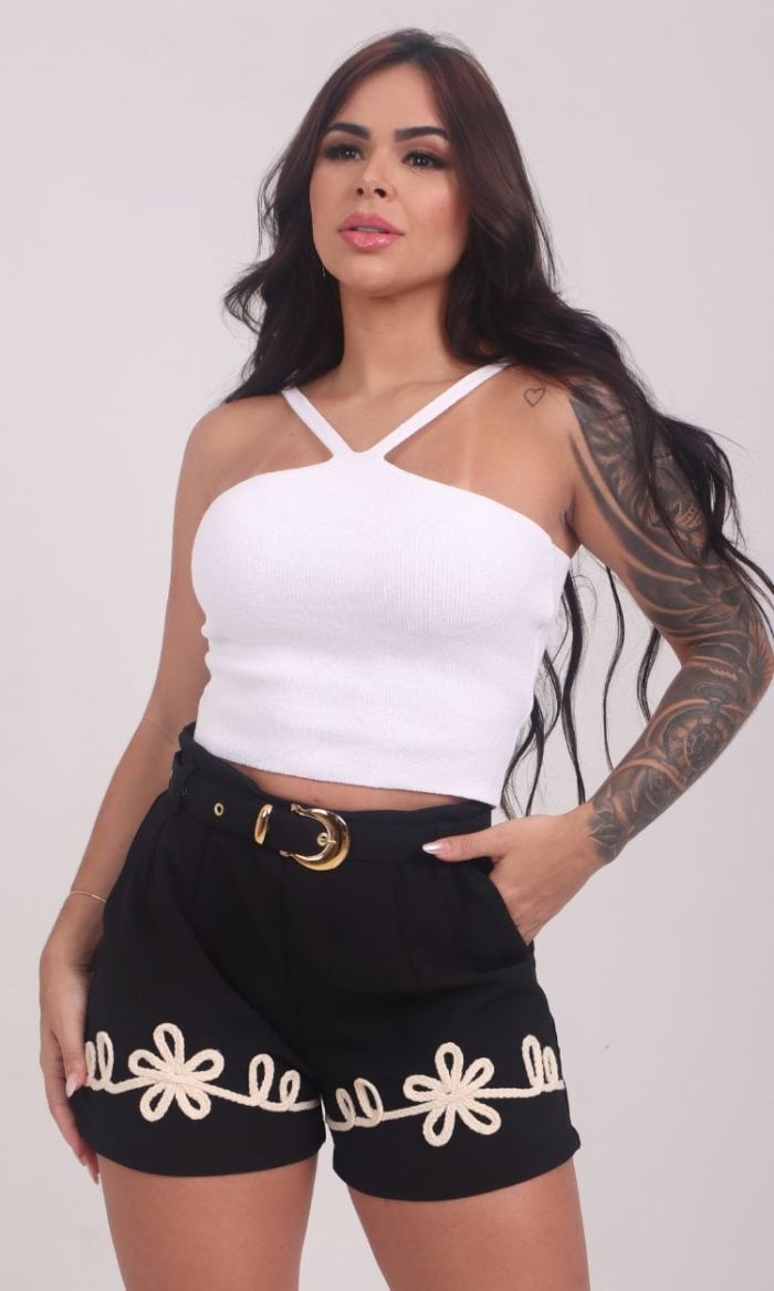 short bordado alfaiataria preto short bordado alfaiataria preto
